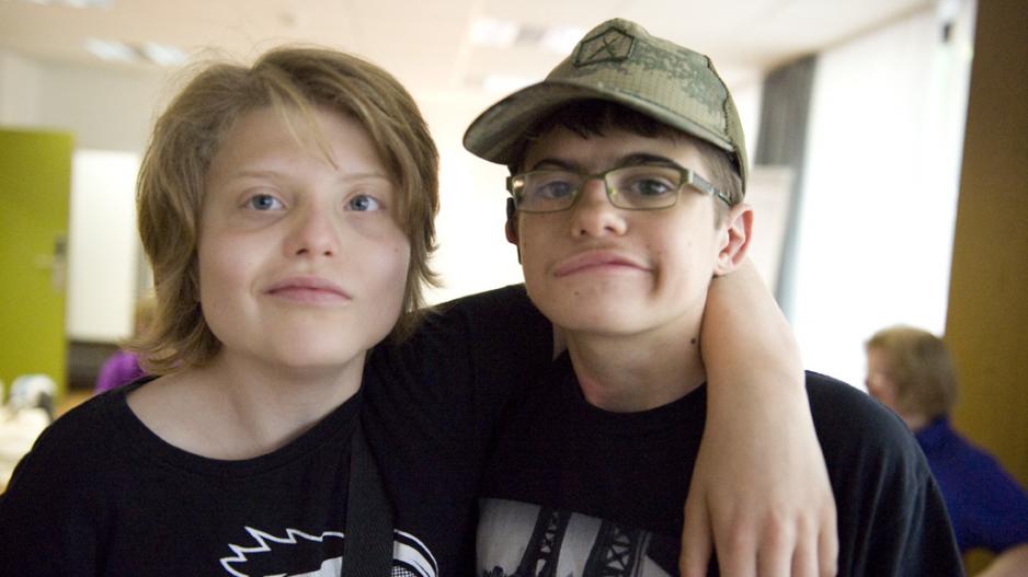 CHARGE Syndrom e.V. Foto CHARGE Syndrom e.V. betroffene Jungen beim Austauschtreffen.