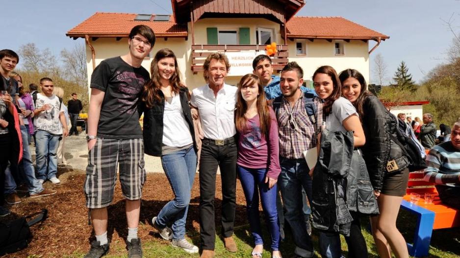 Peter Maffay Stiftung Foto Peter Maffay Stiftung. Eröffnung Kinderhaus Jägersbrunn.
