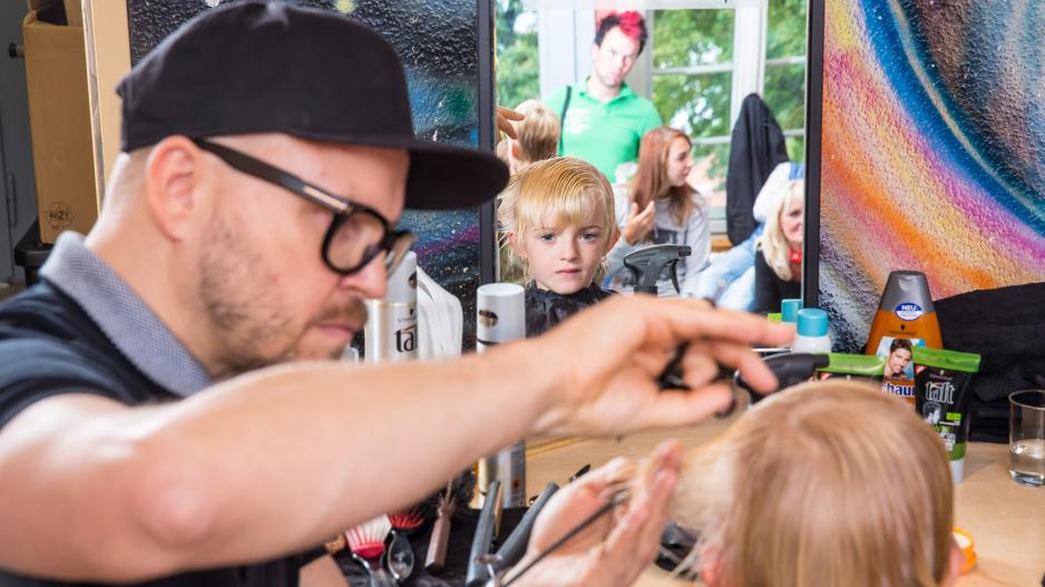 Starfrisur vom Starfriseur Starfrisur vom Starfriseur_2