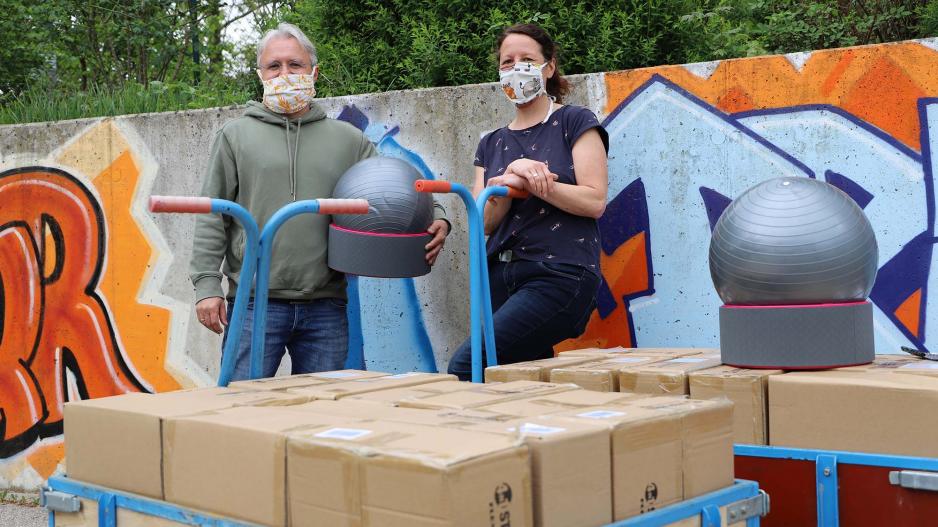 Gymnastikbälle für die Stiftung Attl Bälle-fuer-Stiftung-Attl