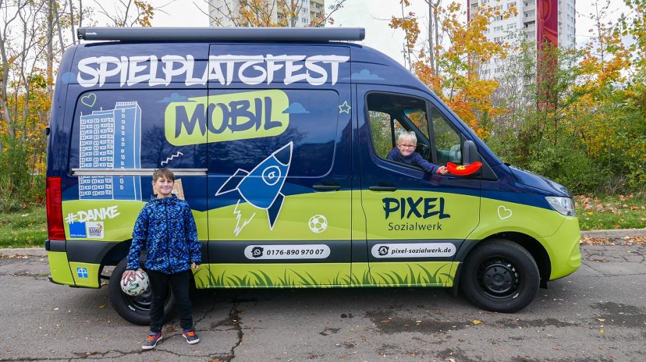 Spielplatzfestmobil Außenansicht