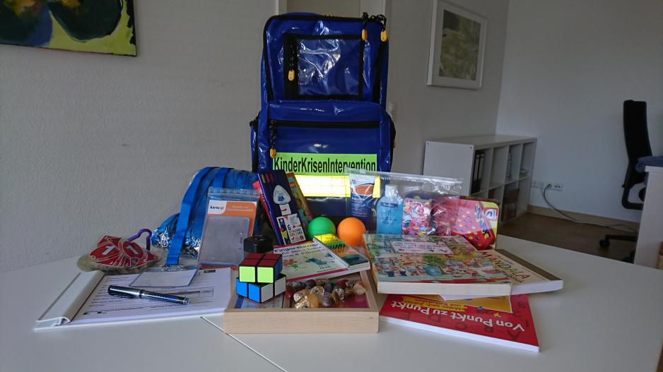 Notfallrucksack zur KinderKrisenInvervention Notfallrucksack zur KinderKrisenInvervention