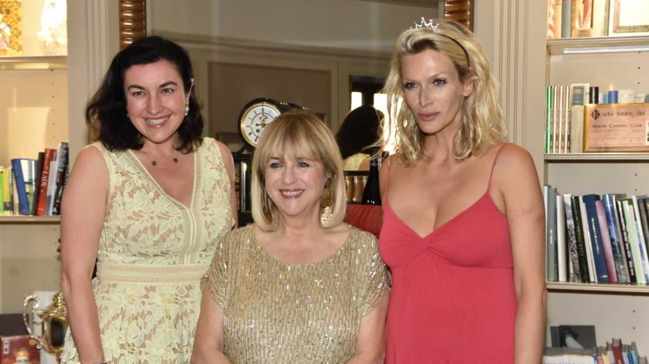 Unter den Gästen: Dorothee Bär, Patricia Riekel, Mia Florentine Weiss