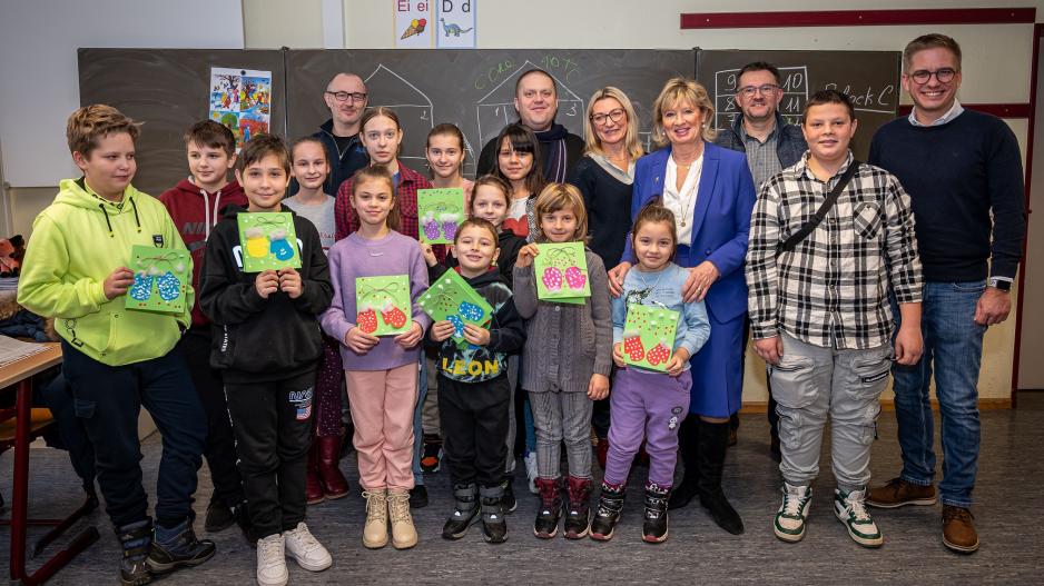 Ukrainische Kinder in der Grundschule Rust.